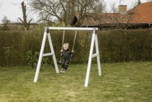 Gyngestativ til den lille have